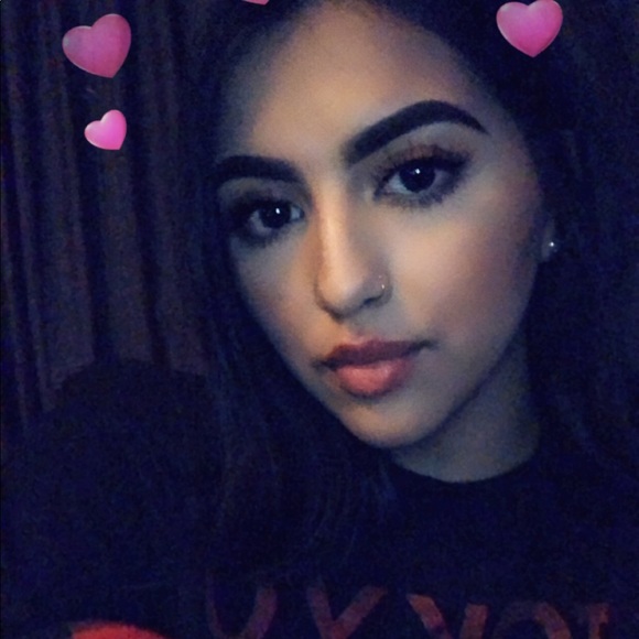 lovelychelyy